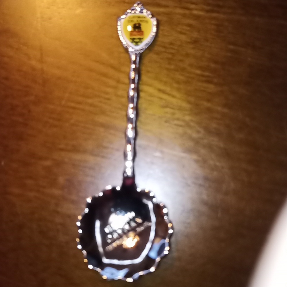 Vintage Souvenir Spoon 90's Grand Cayman Caymen Islands - Picture 2 of 3